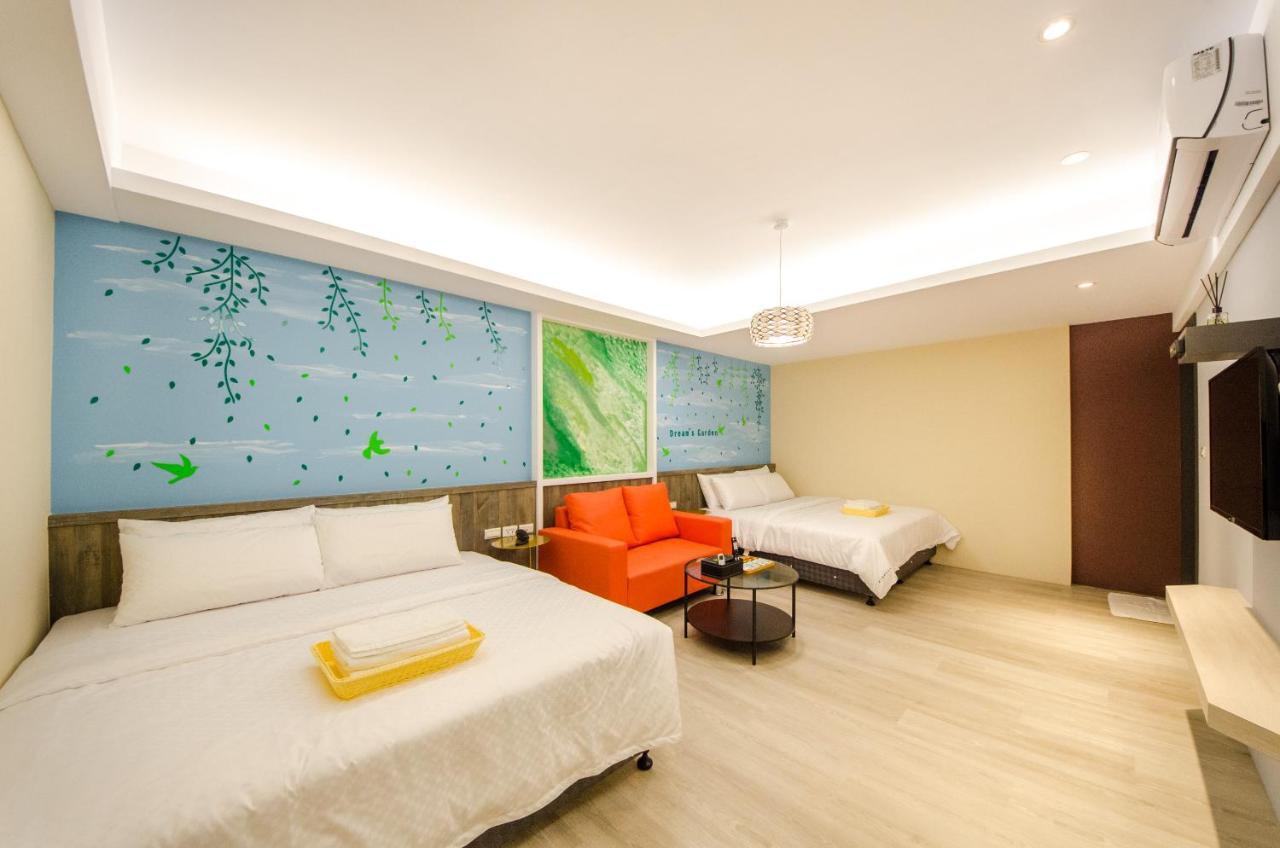 安尼赫時尚旅店 Anich Fashion Inn I 墾丁大街 I 親子遊戲區 I 停車位 Buitenkant foto