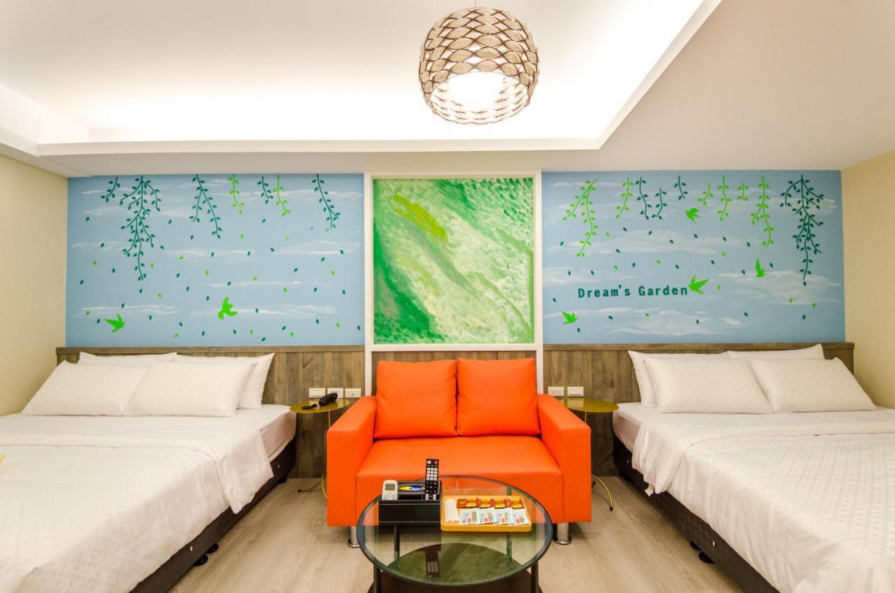 安尼赫時尚旅店 Anich Fashion Inn I 墾丁大街 I 親子遊戲區 I 停車位 Buitenkant foto