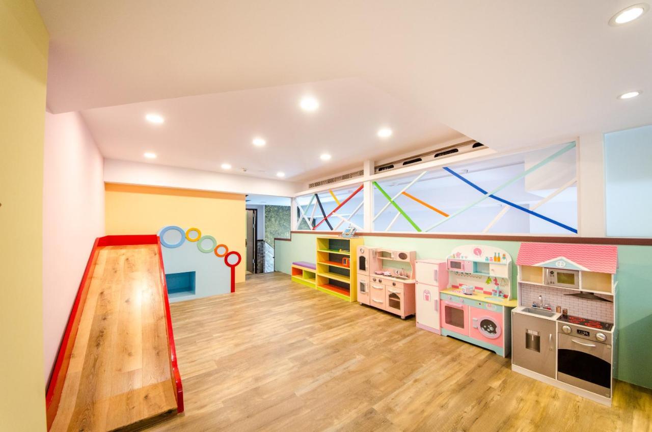 安尼赫時尚旅店 Anich Fashion Inn I 墾丁大街 I 親子遊戲區 I 停車位 Buitenkant foto